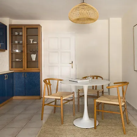 Aegean Blue Retreat - Exclusive Access Apartment *